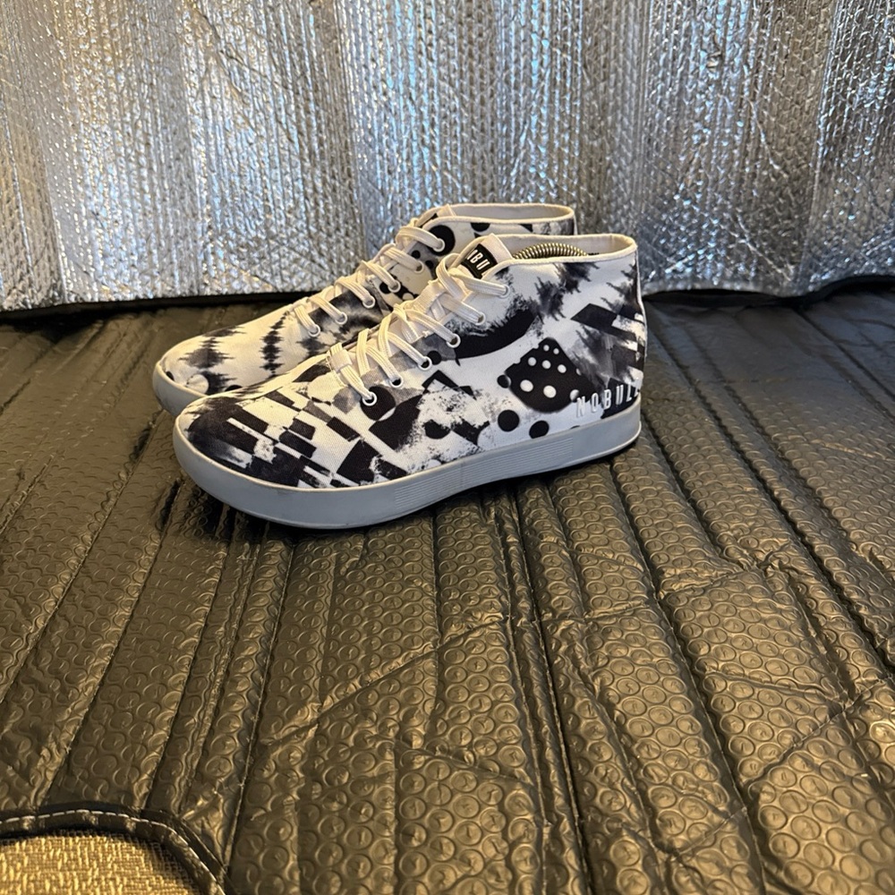 Nobull Mens Artists for humanity Shoes 10 Black White Canvas Mid Sneakers